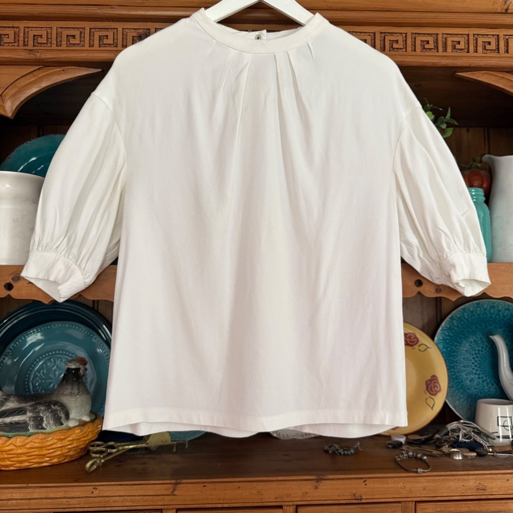 Maje Puff Short Sleeve Top Sz 1/8 White Crepe Back Neck Snap Button Closure 20"B